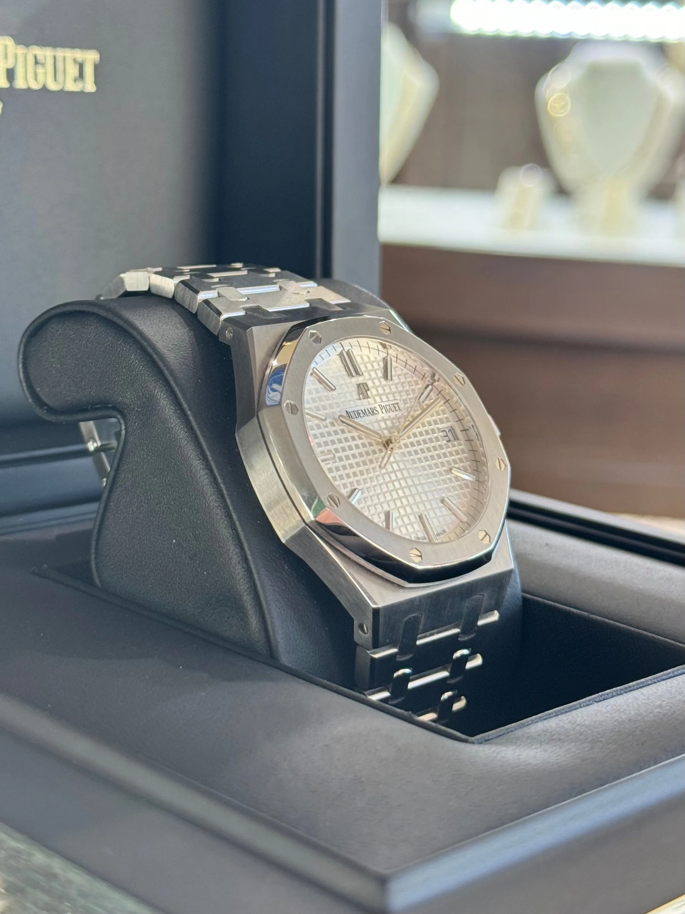 2022 Audemars Piguet Royal Oak Selfwinding 15500ST