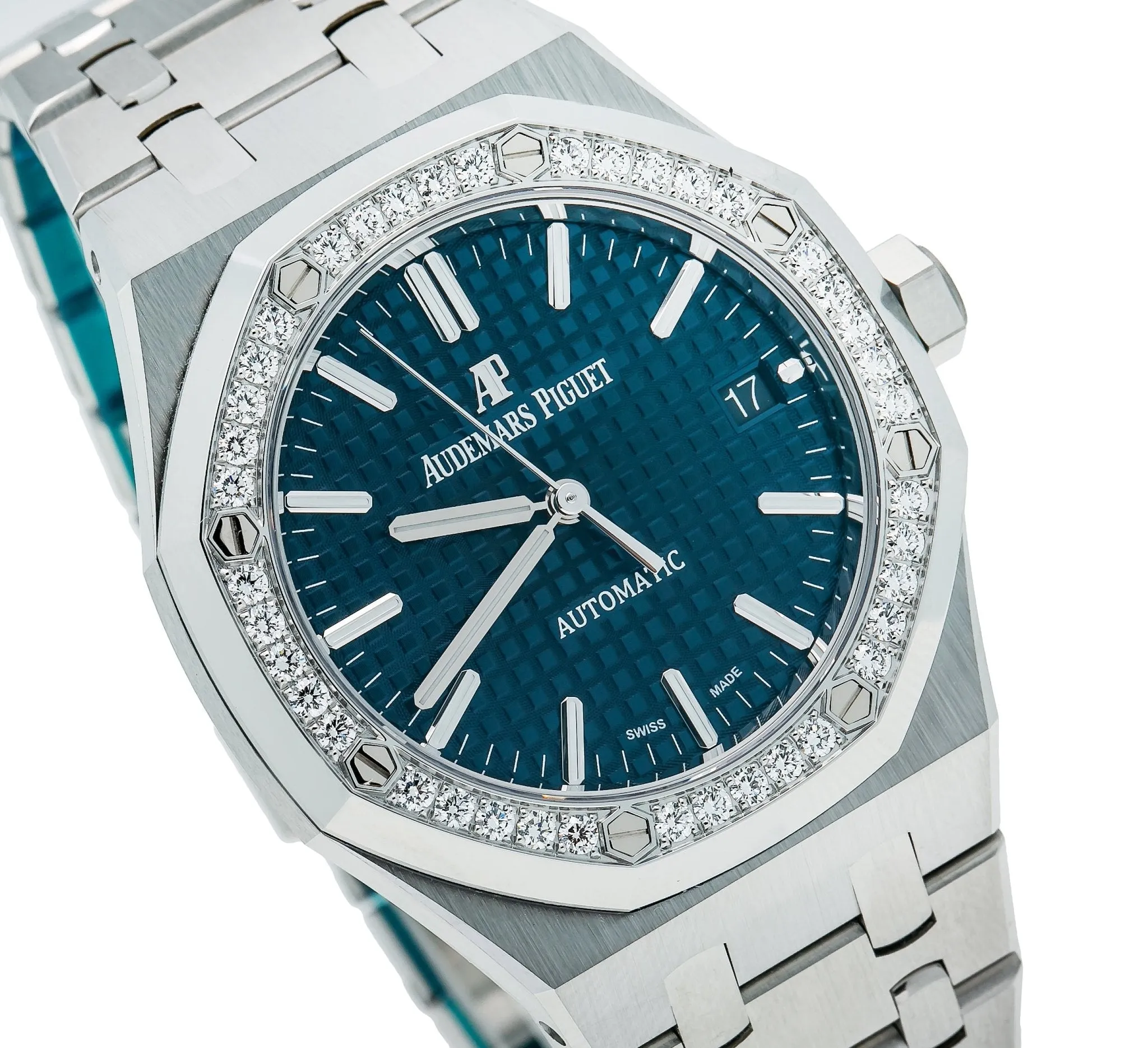 Audemars Piguet Royal Oak Ladies Selfwinding / Blue Dial/ Diamond Bezel (Ref#15451ST.ZZ.1256ST.03)