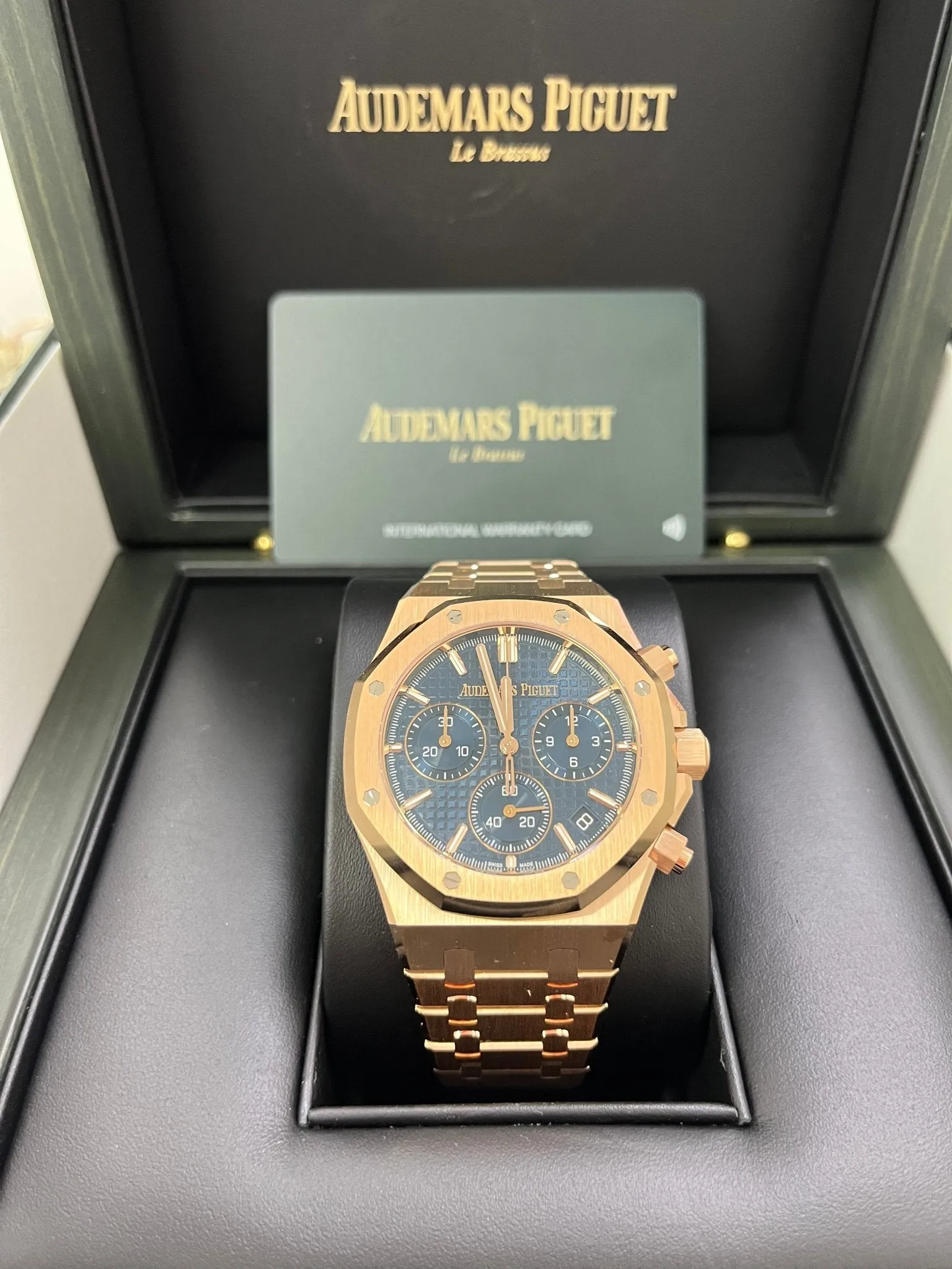 Audemars Piguet ROYAL OAK SELFWINDING CHRONOGRAPH “50TH ANNIVERSARY” Rose Gold Blue Dial REF#26240OR.OO.1320OR.01