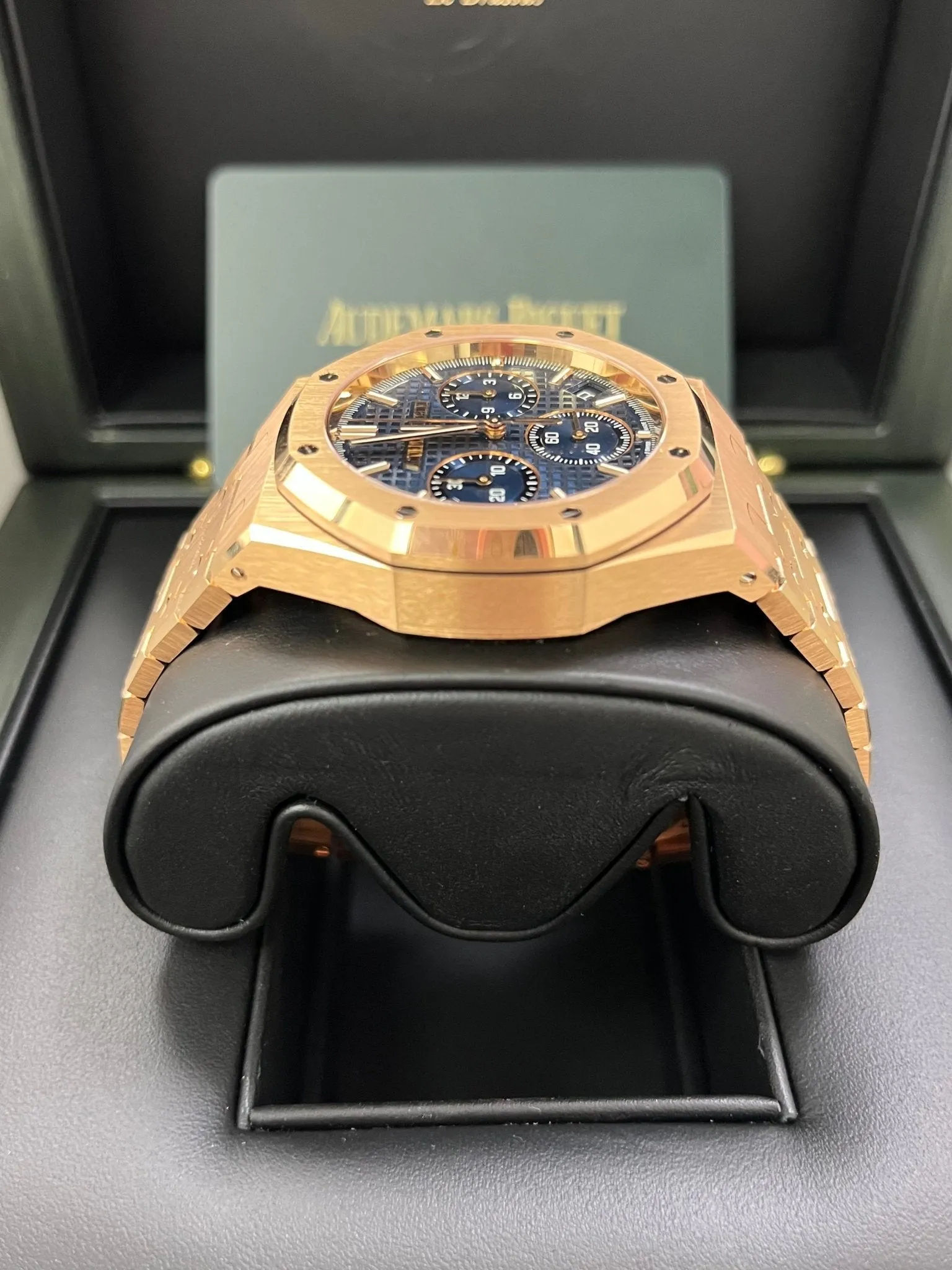 Audemars Piguet ROYAL OAK SELFWINDING CHRONOGRAPH “50TH ANNIVERSARY” Rose Gold Blue Dial REF#26240OR.OO.1320OR.01