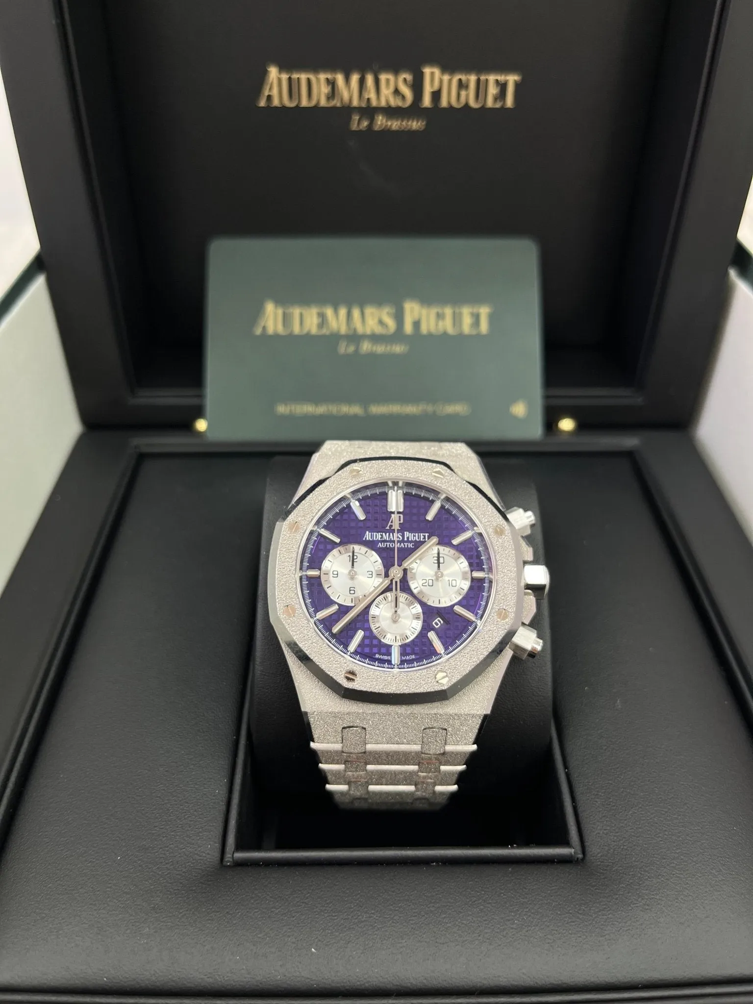 Audemars Piguet Royal Oak Selfwinding Chronograph Frosted White Gold Purple Dial LIMITED EDITION OF 200 (Ref # 26331BC.GG.1224BC.01)